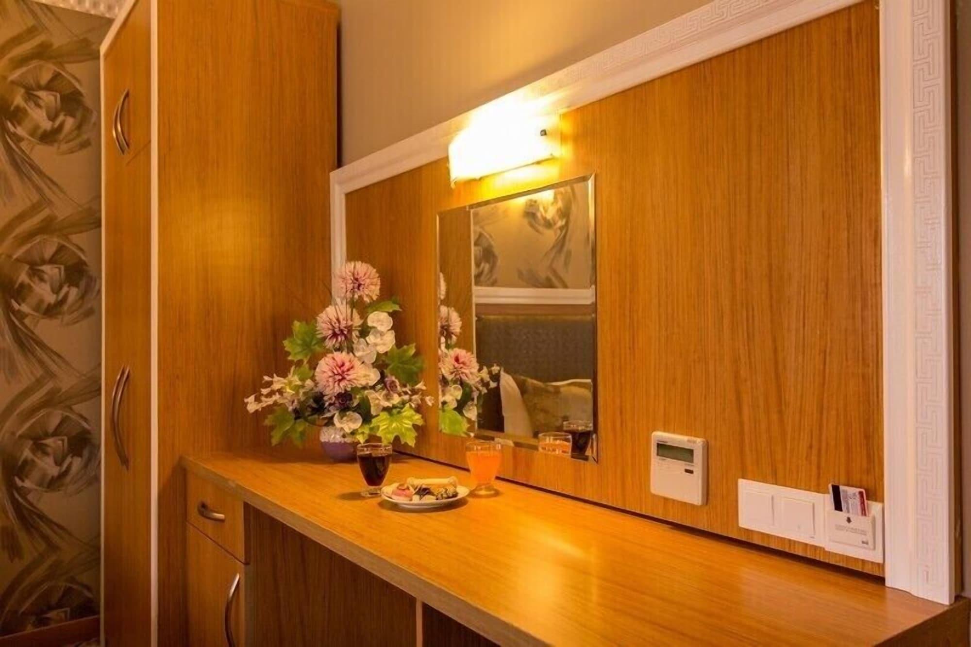 Grand Rosa Hotel Stambuł Zewnętrze zdjęcie